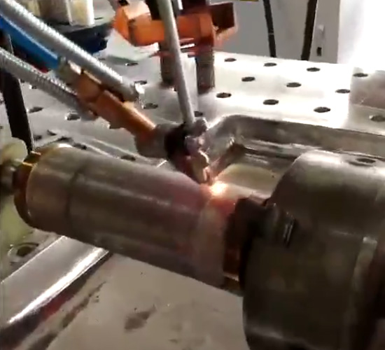 旁轴送粉激光熔覆